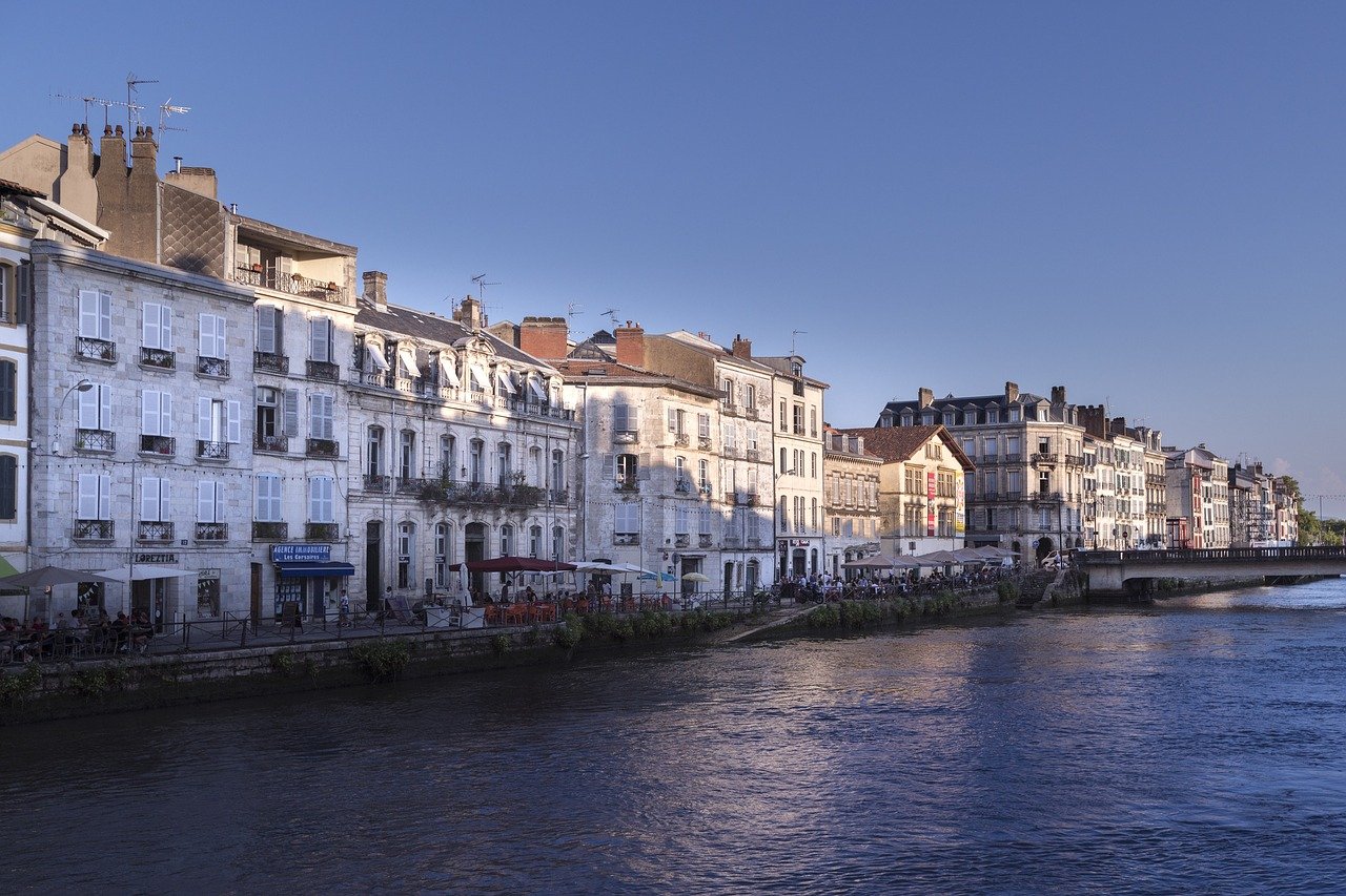 Pourquoi installer une véranda sur son bien à Bayonne ?